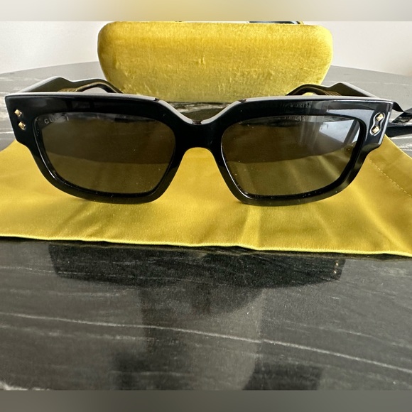 NWT GUCCI unisex Black Sunglasses -model  GG1218S - Picture 1 of 10